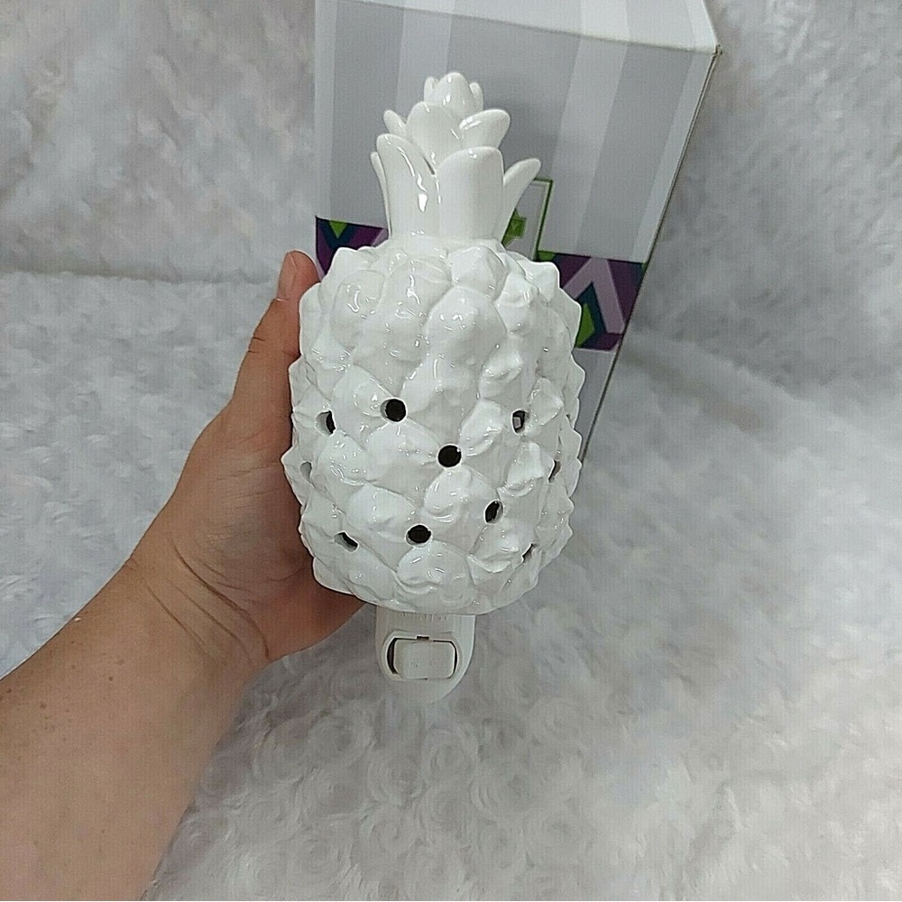 Pineapple Scentsy Mini Warmer